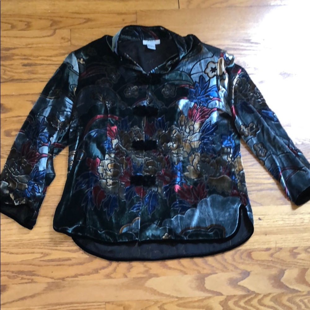 🆕 Women's Dressy Top